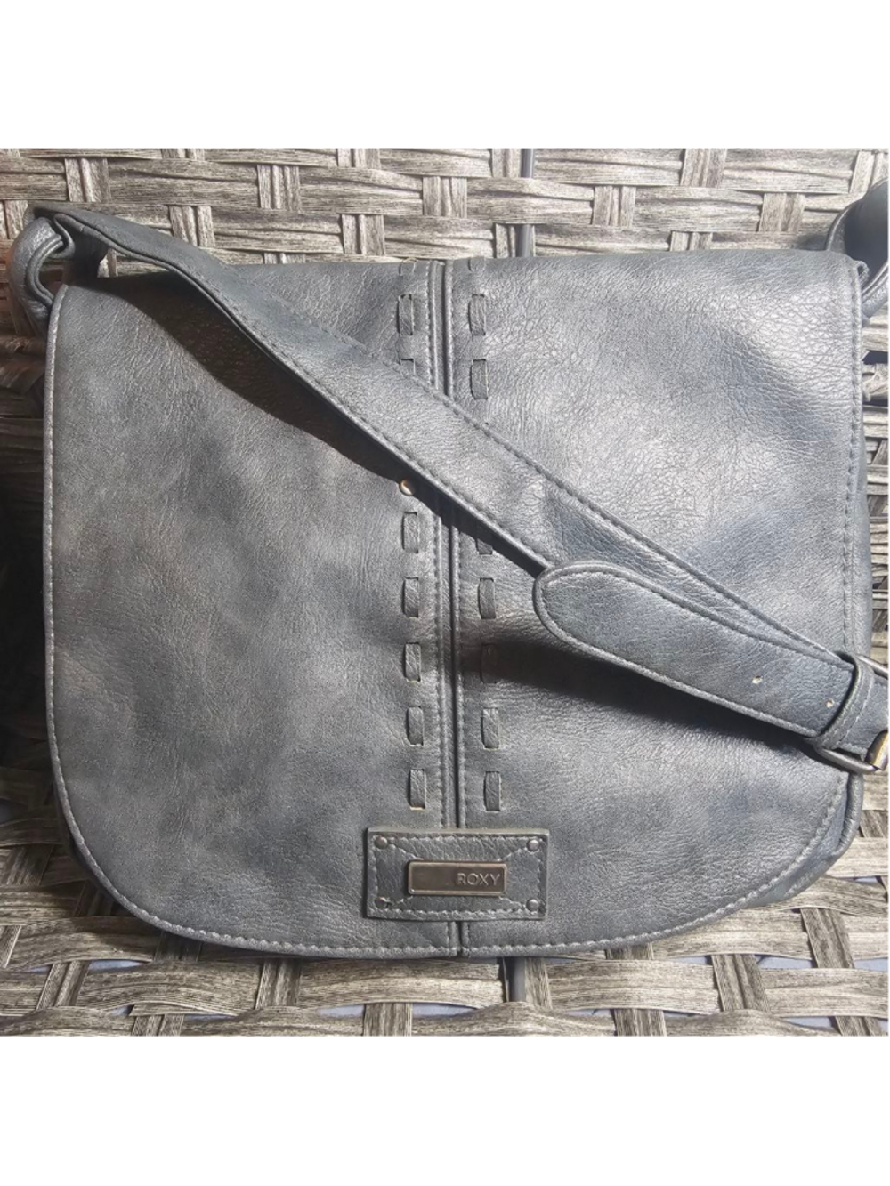 Roxy Vintage Faux Leather Messenger Crossbody Bag